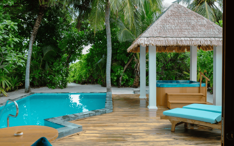 beach pool villa with jacuzzi (3) compressed