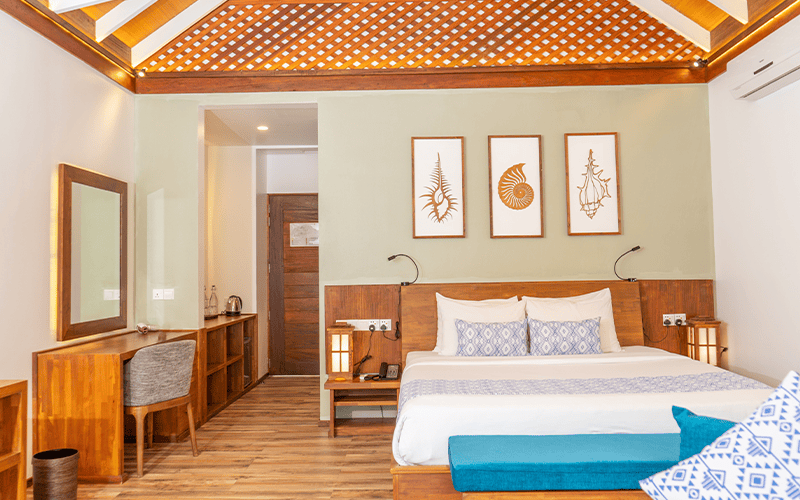 beach villa with pool (23) compressed