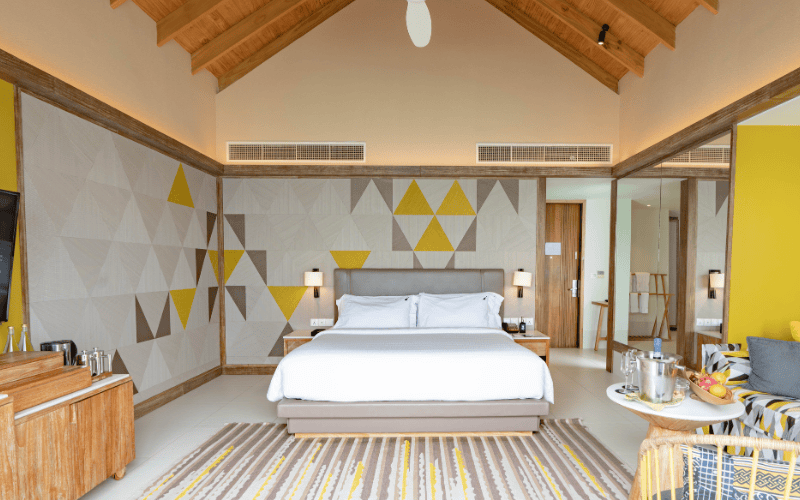 diamond overwater pool villa (2) compressed