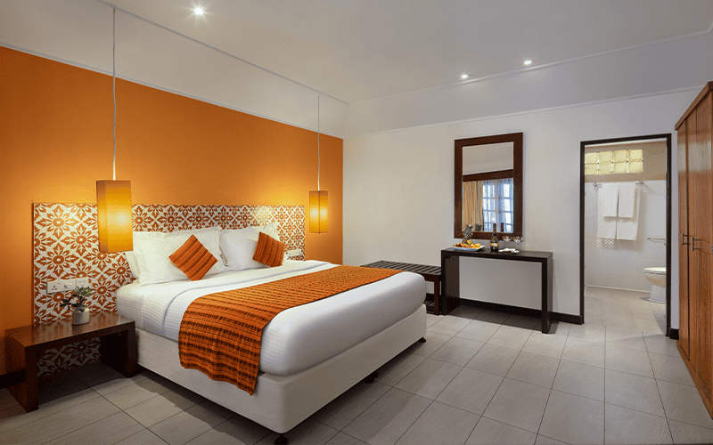 interior 2 compressed