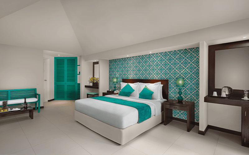 interior 7 compressed