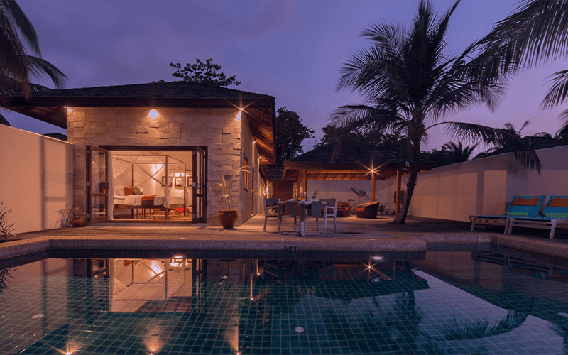 kureduprivatepoolvillaexterior3night compressed