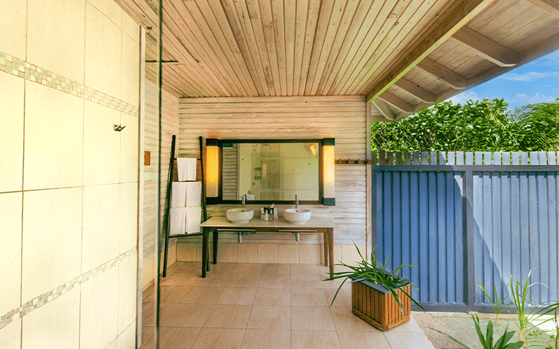 kuredu beach villa 3 compressed