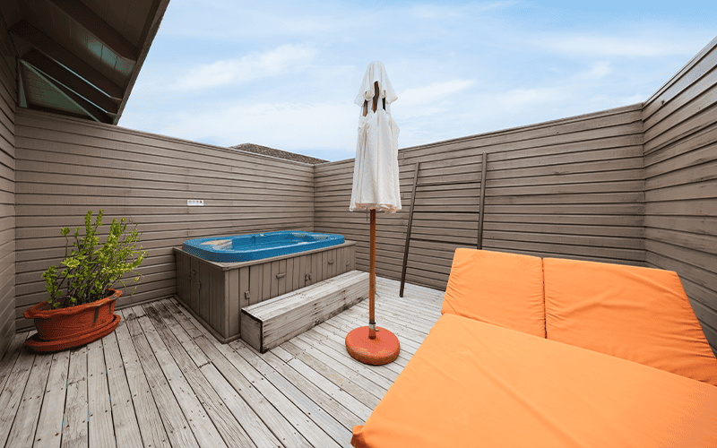 meerujacuzziwatervillabathroom3 compressed