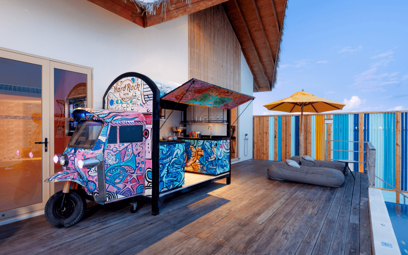 rockstar villa (4) compressed