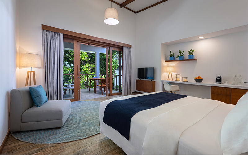 sunset sky suite interior (1)