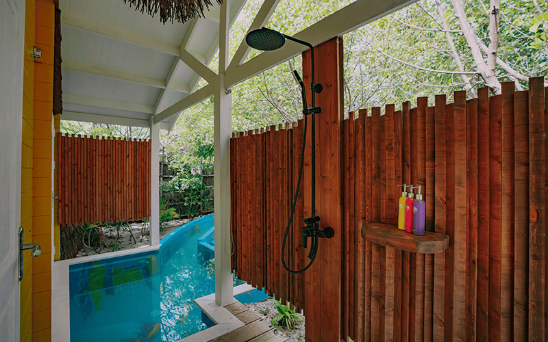 veyoge galley pool villa (3) compressed