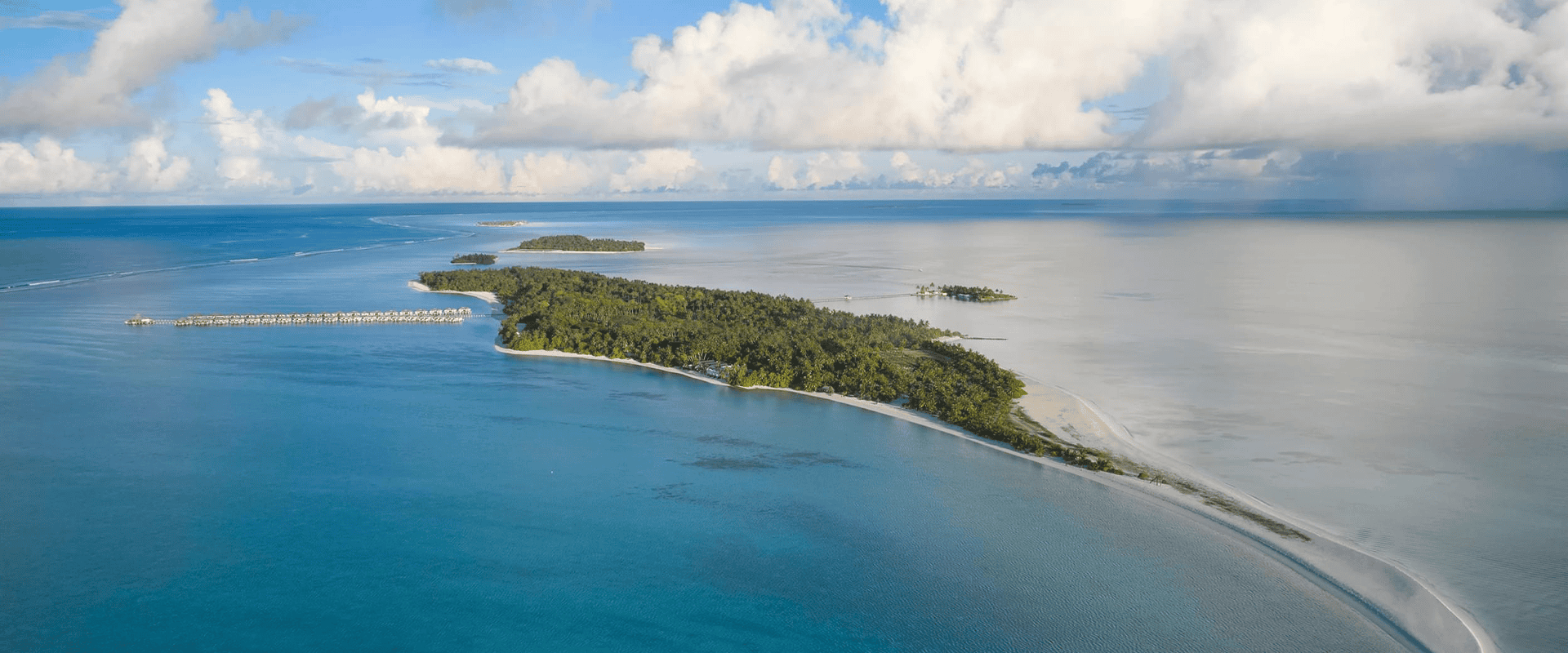 villa park aerial island large1 v2