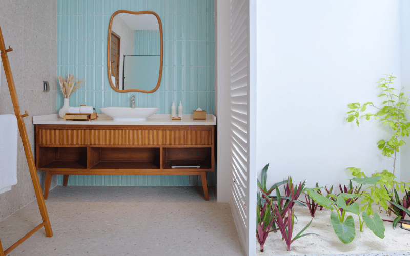 beach villa bathroom (3) compressed