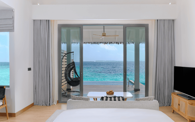 overwater pool (5) compressed