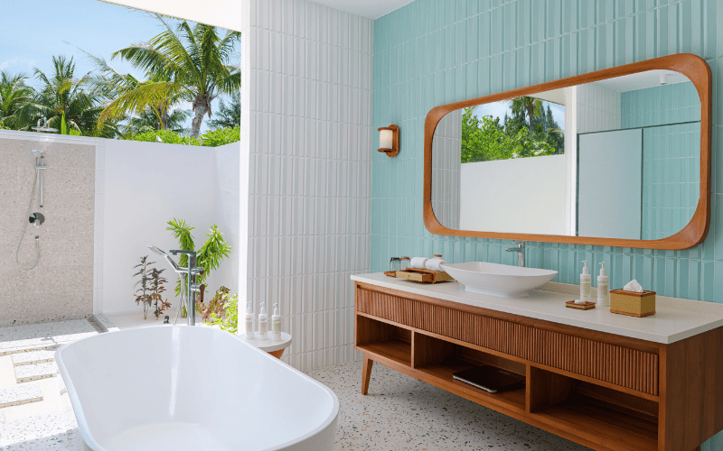 waterfront pool (6) compressed