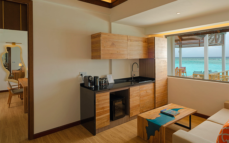 02 bedroom water pool slide 10 v2