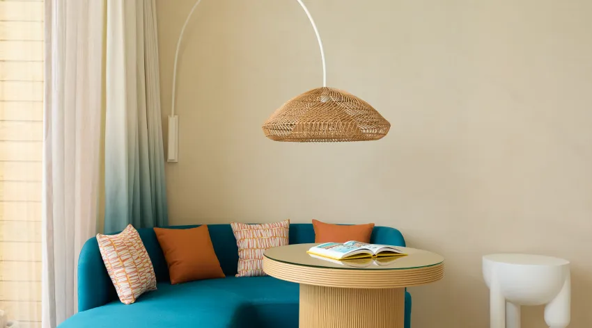 07 cmlm mirage overwater villa with jacuzzi 05.jpg