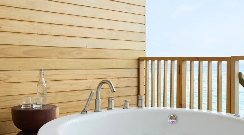 07 cmlm mirage overwater villa with jacuzzi 08.jpg