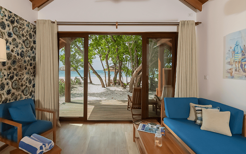 2 . deluxe beach villa (1) compressed