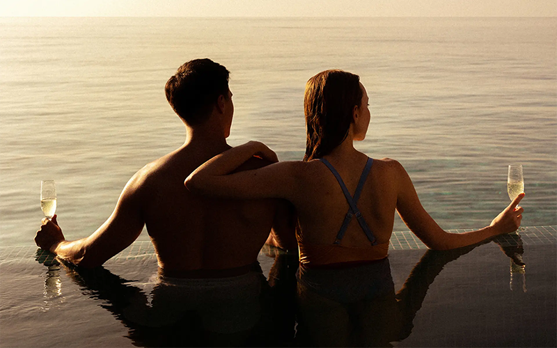 3 stmv james athibodee couple overwater villa 07