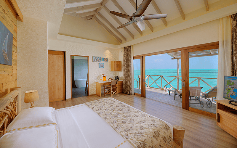 aqua suite with slide (1) v2