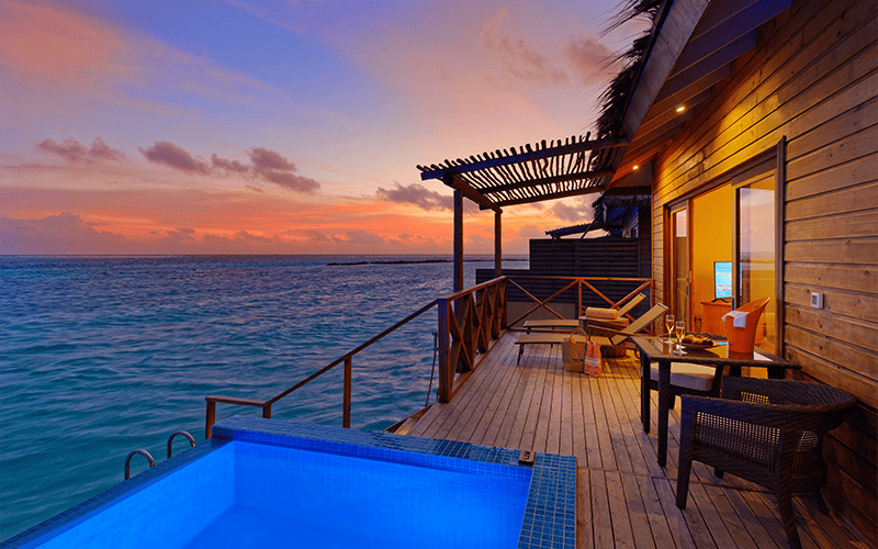 aqua suite with pool (3) v2