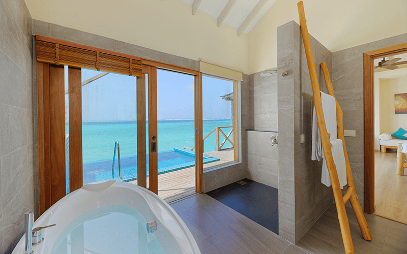 aqua suite with pool (4) v2