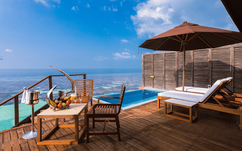 deluxe water villa (7) compressed