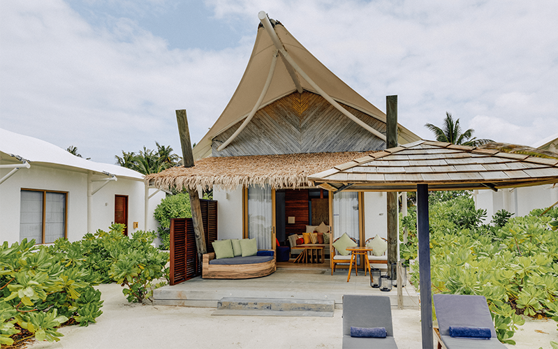 hakuraa huraa cinnamon platinum beach bungalow(4) v2
