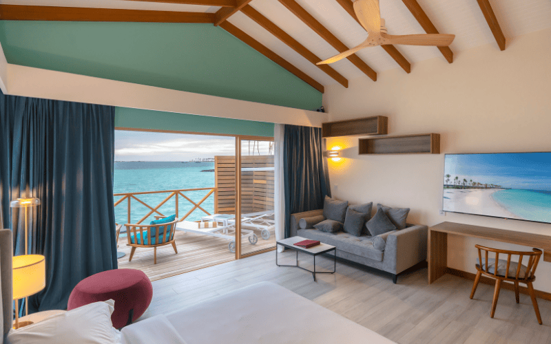 lagoon suite w pool (2) compressed