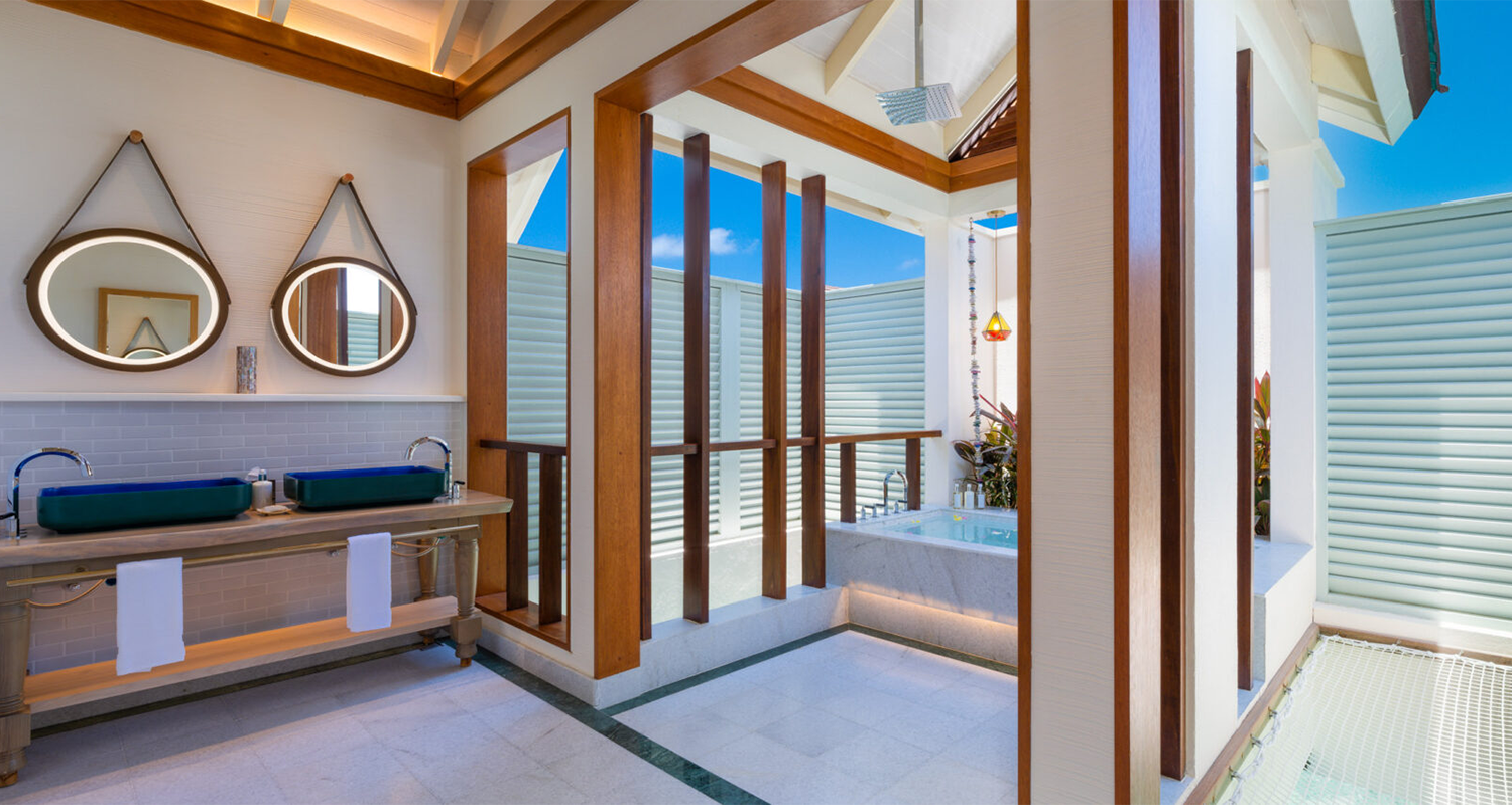 oblu select lobigili sunnest water villa with pool bathroom copy aspect ratio 1900 850