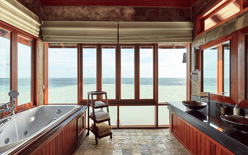 sso presidential water suite bathroom v2