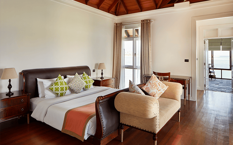 sso presidential water suite bedroom v2