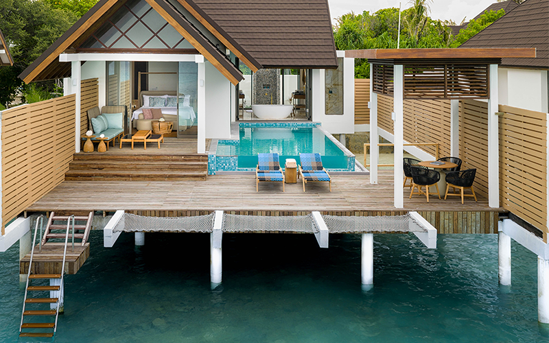 semi ocean pool suite 3 v2