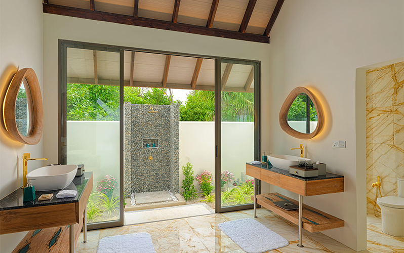 semi ocean pool suite 5 v2