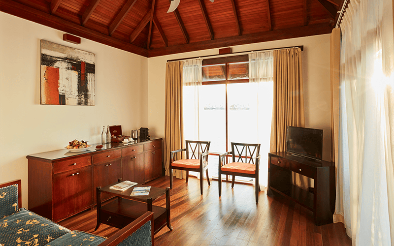 sunsiyam ov prestige jacuzzi water villa 0269 v2