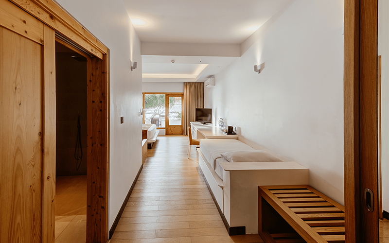 superior room ocean view interior(1) v2