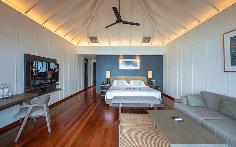 veligandu oceanjacuzzivillaroominterior2 v2