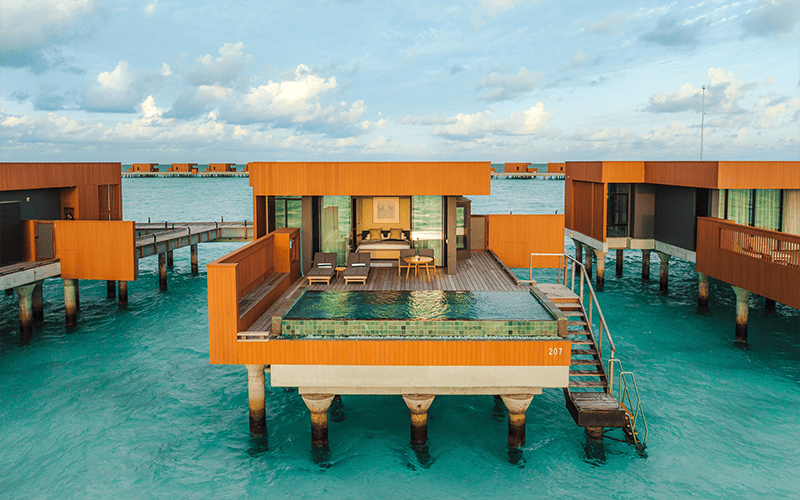 veligandu sunsetoceanpoolvillaexterior2 v2