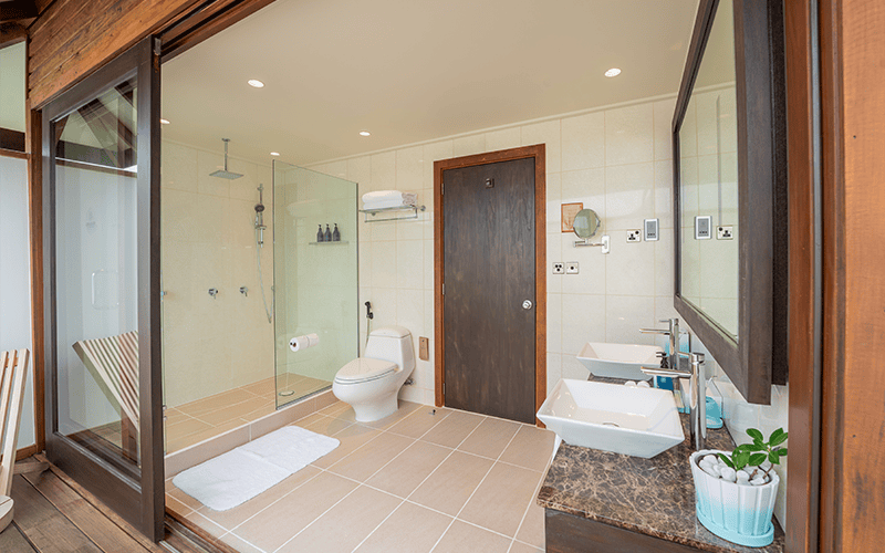 veligandu sunsetoceanvillabathroom1 v2