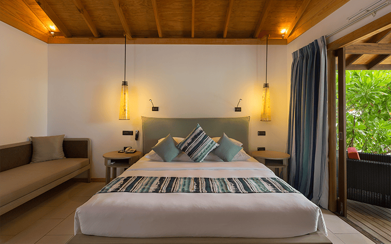 vilamendhoobeachvillabedroom11 v2