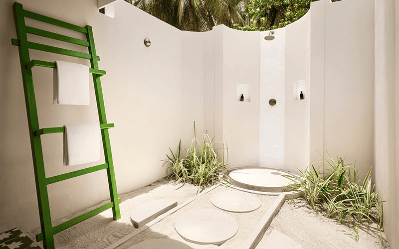 villa park lagoon beach villa outdoor shower large v2