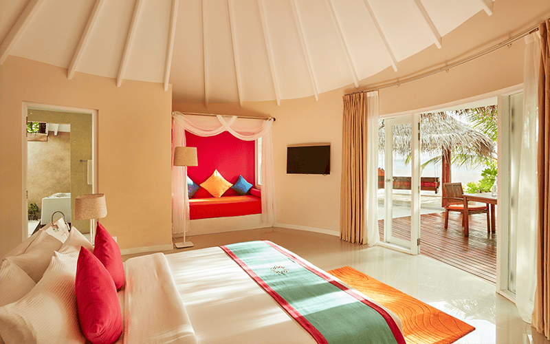 vilu reef jacuzzi deluxe beach villa 0050 v2