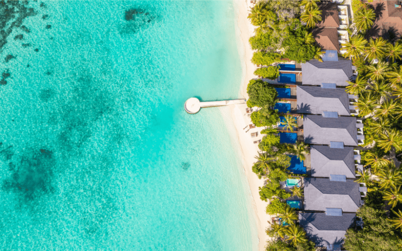 beach suite w pool (3) compressed