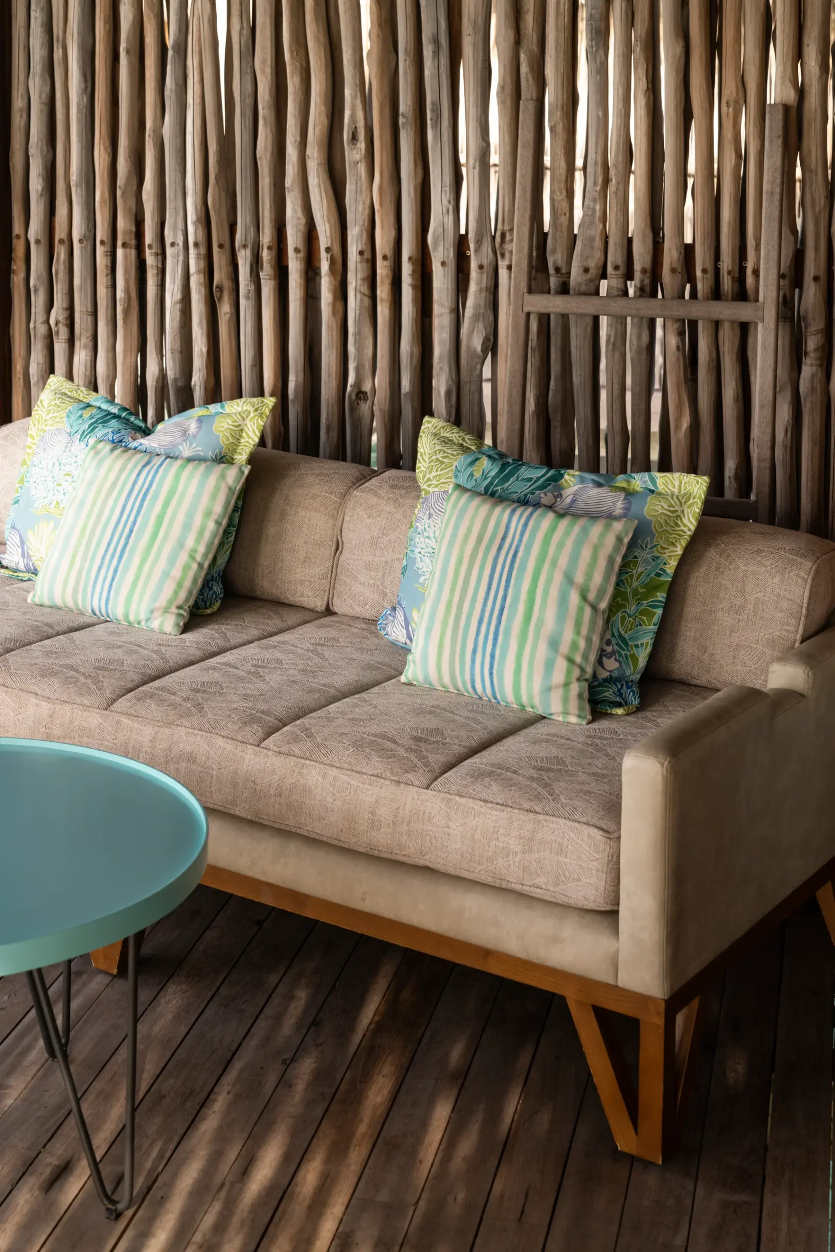 constance moofushi accommodation water villa 15