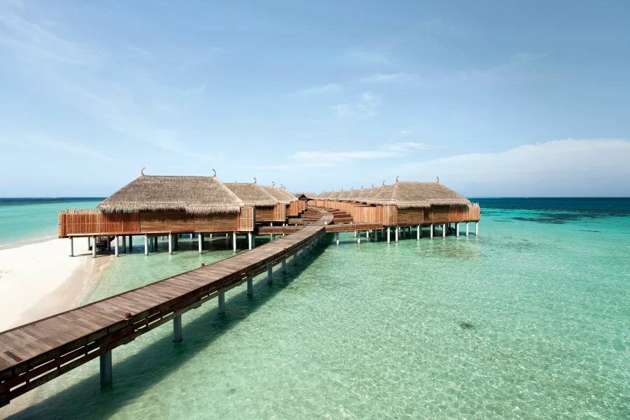 constance moofushi accommodation senior water villa 16