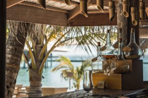 constance moofushi restaurants and bars totem bar 04 v2