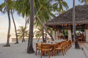 magu outside compressed