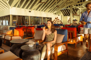 oblu nature helengeli lifestyle raa bandhi bar 11 compressed