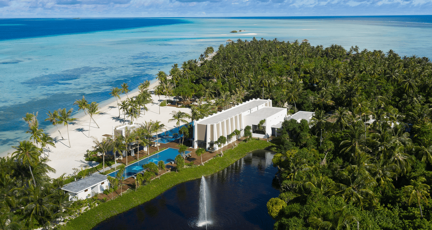 pullmanmaldivesmaamutta islandgreenery lakeview 0137 compressed