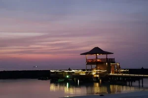 rock bar at oblu select sangeli a6231db236