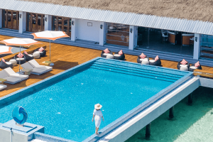 sol rising pool compressed